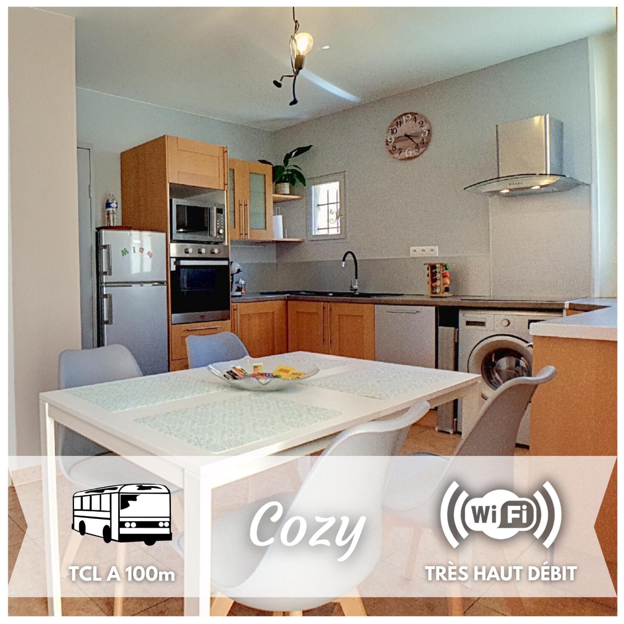 Stop Chez M Cozy # Qualite # Confort # Simplicite Pierre-Benite Luaran gambar